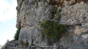 Flanqueo Cable 2 - Vía Ferrata Penyaflor - Els Reguers - RocJumper