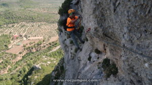 Flanqueos Tramo 2 - Vía Ferrata Penyaflor - Els Reguers - RocJumper