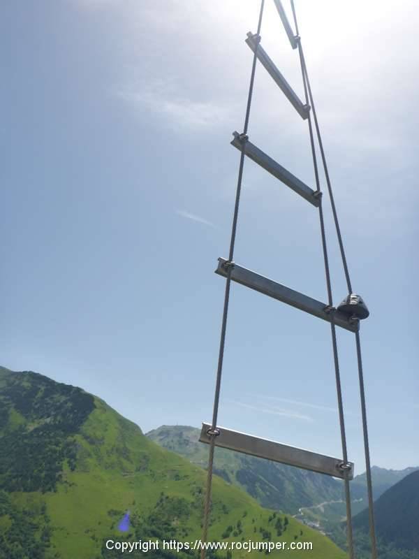 17 Via Ferrata Poi Unha Vall Aran Rocjumper