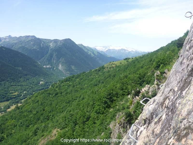 19 Via Ferrata Poi Unha Vall Aran Rocjumper