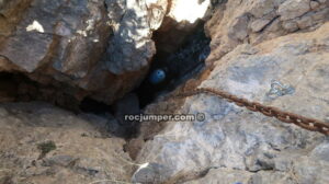 Entrada Avenc de Roques de Roies - RocJumper