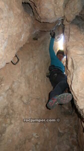 Bajada Avenc de Roques de Roies - RocJumper