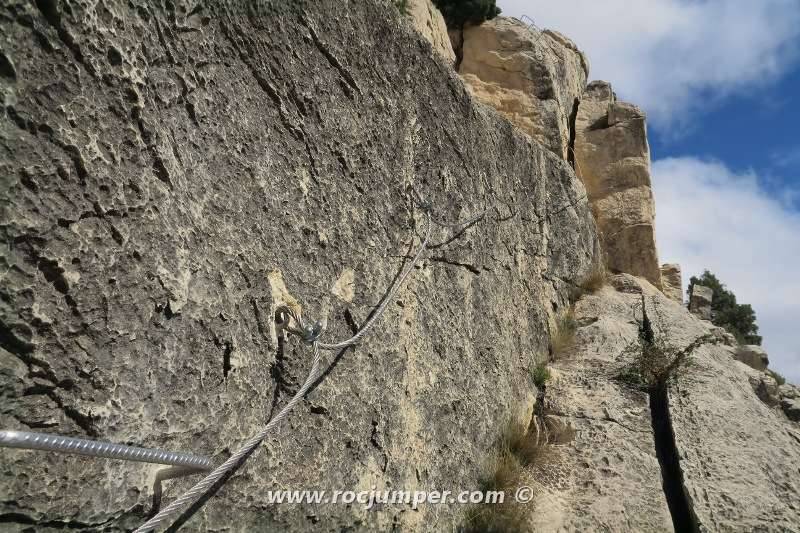 43 Via Ferrata Cuevas Canart Rocjumper