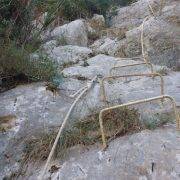 Grapas vertical - Vía Ferrata Vall d'Uixó Mondragó