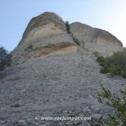 Inicio - Vía Doc Anton R. (V/A0e 130 m) Magdalena Superior (Montserrat, Barcelona)