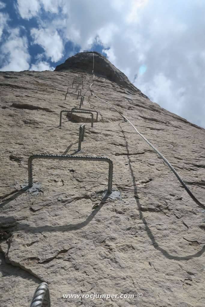 09 Via Ferrata Asalto Al Castillo Fuertescusa Rocjumper