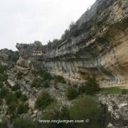 Vista desde la carretera la espectacular pared