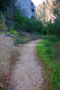 Aproximación - Vía Ferrata Santo Cristo de Olvena - RocJumper