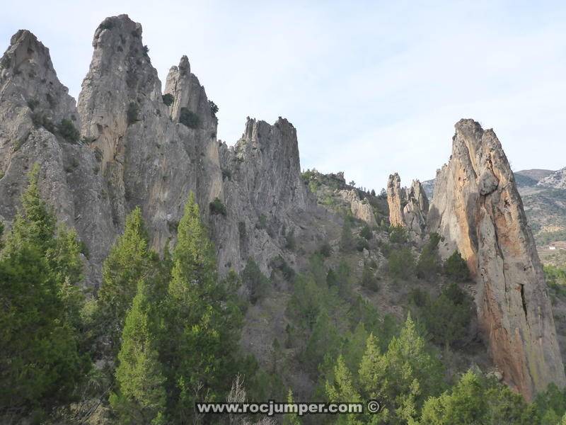 33 Via Ferrata Agujas Alhambras Rocjumper