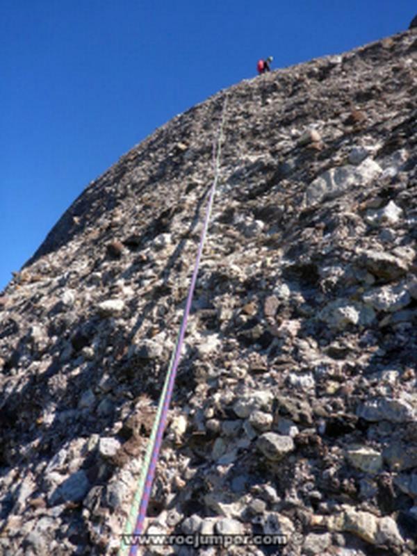 Largo 2 - Gorra Frígia - Montserrat - RocJumper