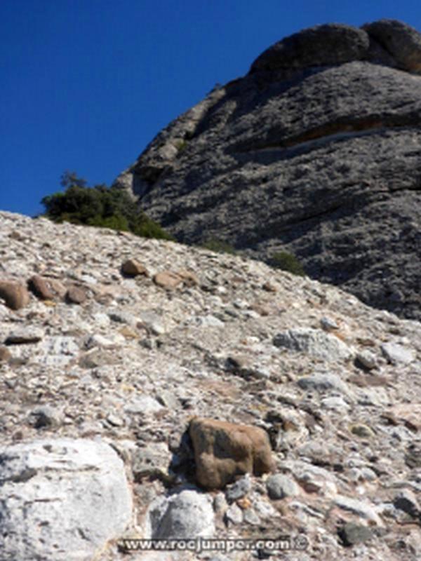 Largo 3 - Gorra Frígia - Montserrat - RocJumper