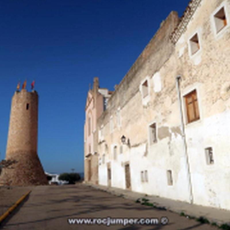 Castell de l'Aldea y Ermita de l'Aldea