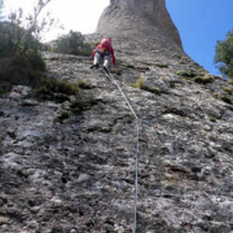 Largo 1 - Vía 98 Octanos Magdalena Superior Montserrat