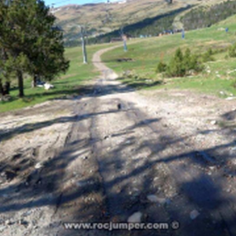 Pista de Esquí de retorno Vía Ferrata Bony d'Envalira (Grau Roig, Encamp, Andorra) - RocJumper