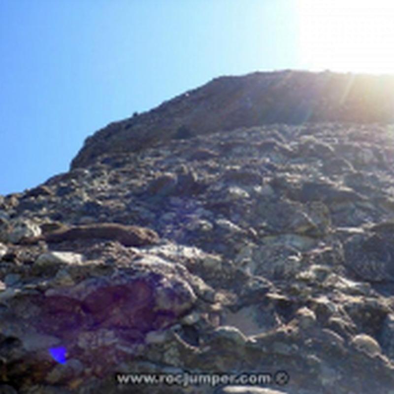 Largo 4 Vía Balbino López Méndez - La Paparra - Plantación, Montserrat - RocJumper