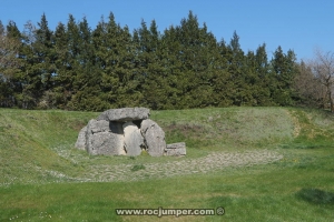 Dolmen de Egilatz