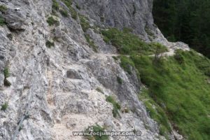 Acceso al sendero - Vía Ferrata Tegelbergsteig - RocJumper