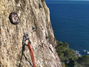 R8 - Rec Ses Gralles - Begur - RocJumper