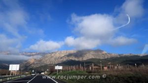 Serra de les Canals desde la carretera - Oliana - RocJumper