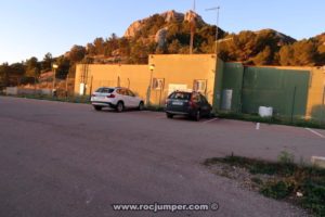 Parking - Vía Ferrata Ponoig Ponotx Ponoch - Polop de la Marina - RocJumper