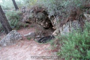 Pozo - Vía Ferrata Fuente de Godalla - Enguera - RocJumper