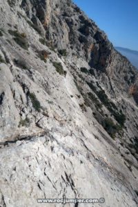 Flanqueo - Vía Ferrata Castillo de Salvatierra - Vía Ferrata Sierra de la Vila - Villena - RocJumper