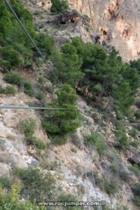 Puente Tibetano - Vía Ferrata Redován - RocJumper