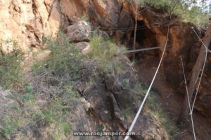 Puente Tibetano - Vía Ferrata Redován - RocJumper