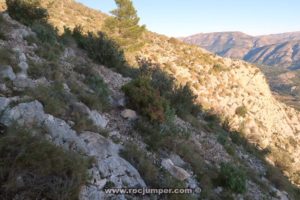 Enlace Pino - Vía Ferrata Ponoig Ponotx Ponoch - Polop de la Marina - RocJumper