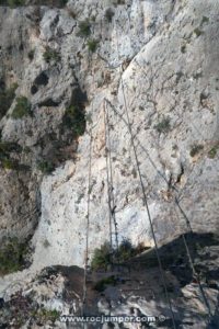 Puente Tibetano - Vía Ferrata Castillo de Salvatierra - Vía Ferrata Sierra de la Vila - Villena - RocJumper