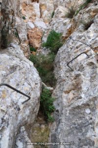 Tramo Vertical - Vía Ferrata Norte del Cid - RocJumper