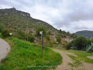 Pista aproximación - Vía Ferrata Castellot - Castellví de la Marca - RocJumper