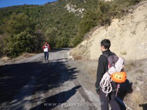 Desvío sendero derecha - Barranco Fenollet Oeste - Fenollet Este - RocJumper