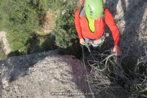 Reunión Largo 4 - Vía Variante de la Canal - Codolosa - Montserrat - RocJumper