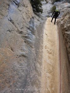 Rápel - Barranco Fenollet Este - RocJumper