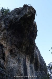 Inicio Vía Ferrata Roca Narieda - RocJumper