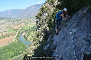 Flanqueos - Tramo 2 - Vía Ferrata Roca Narieda - RocJumper