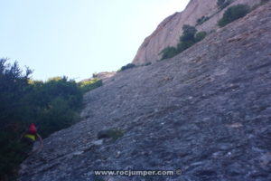 Llegando Inicio de Vía Directa Núria y Vía Nuria - Miranda de Santa Magdalena - Montserrat - RocJumper