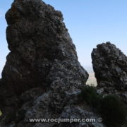 Vía Magí (IV+ 70 m) Roca dels Llamps - Mola de Colldejou (100 Cims) (Colldejou, Tarragona)