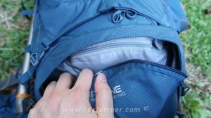 Compartimiento inferior - Mochila Lowe Alpine Airzone Camino Trek