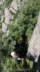 Aproximación Vía Cornerstone- Carena del Cap de Sant Joan - Sant Miquel - Montserrat - RocJumper