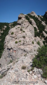 Aproximación Vía Jesús Caruesco - Carena del Cap de Sant Joan - Sant Miquel - Montserrat - RocJumper