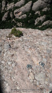 Rápel Vía Jesús Caruesco - Carena del Cap de Sant Joan - Sant Miquel - Montserrat - RocJumper