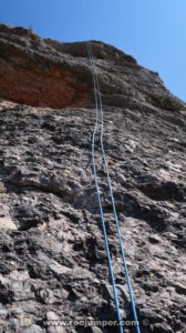 Rápel Vía Jesús Caruesco - Carena del Cap de Sant Joan - Sant Miquel - Montserrat - RocJumper