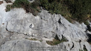 Flanqueo con cable a R1' Vía Tardo Calenta - Coll Roig - Montgrony - RocJumper