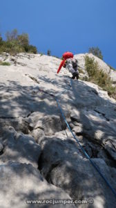 L1 Vía El Forat de les Bruixes - Coll Roig - Montgrony - RocJumper