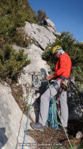 Grapa R1 Vía El Forat de les Bruixes - Coll Roig - Montgrony - RocJumper