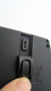 Puerto micro USB - TwoNav Trail 2 Bike