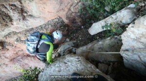 Cuerda Anudada 1 - Torrent del Balaguer - Montserrat - RocJumper