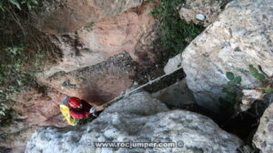 Cuerda Anudada 2 - Torrent del Balaguer - Montserrat - RocJumper